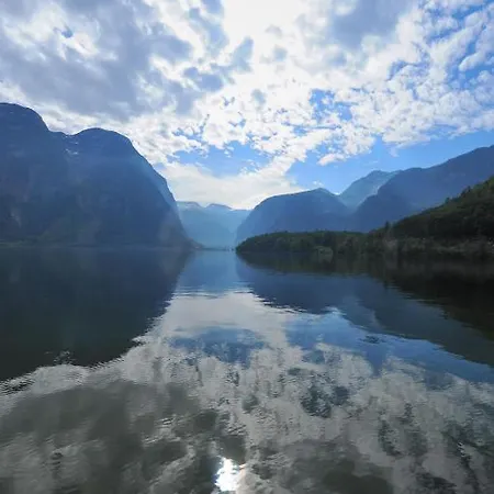 酒店 湖畔之家酒店 3*